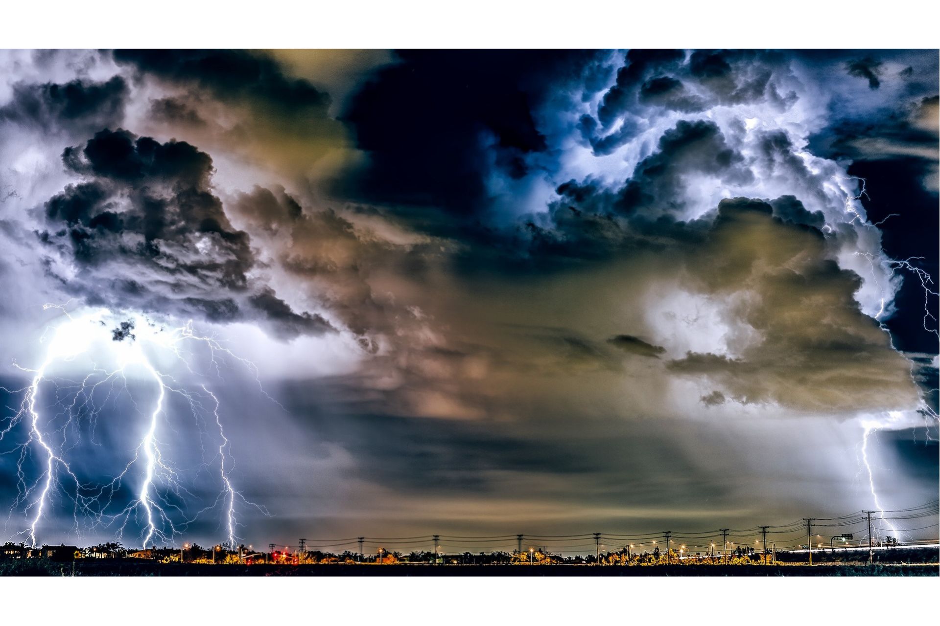 Reinigende Gewitter und destruktive Zerstörung?